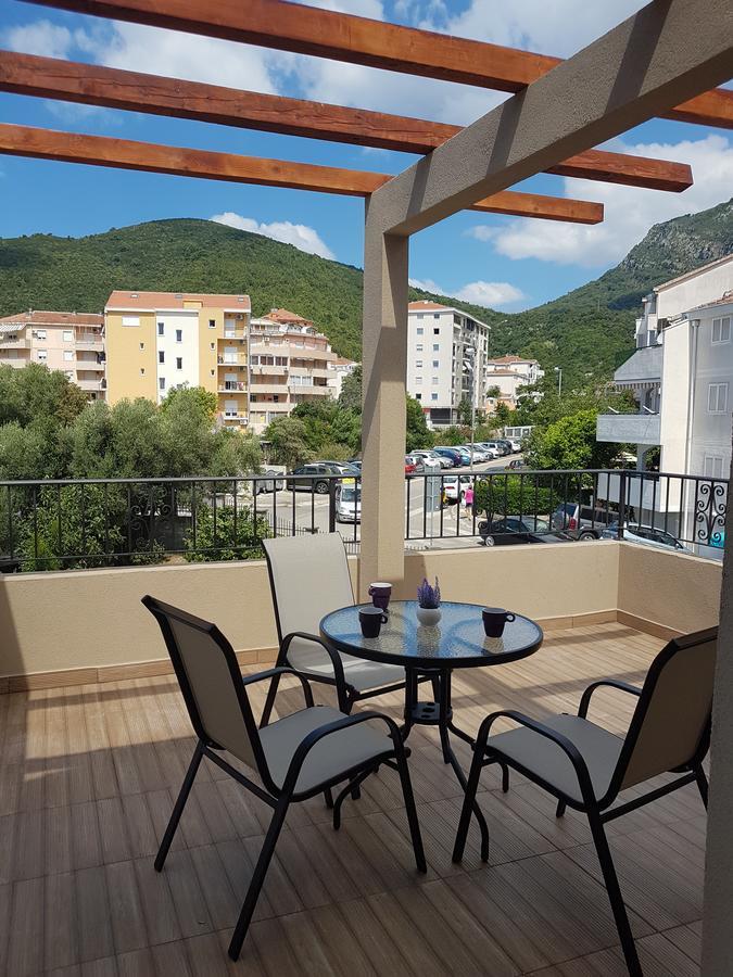 בודווה Apartments And Rooms Lijesevic מראה חיצוני תמונה